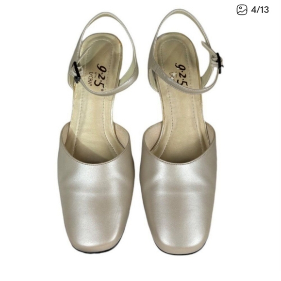 9.2.5 with Lycra Elizabeth Ankle Strap Sandal in Bone Luster 6.5M NEW WITH BOX - Picture 2 of 2